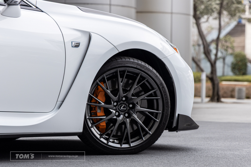 レクサス RC F 中古車
