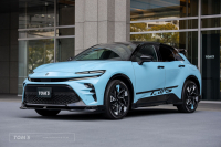 トヨタ クラウンスポーツ 中古車