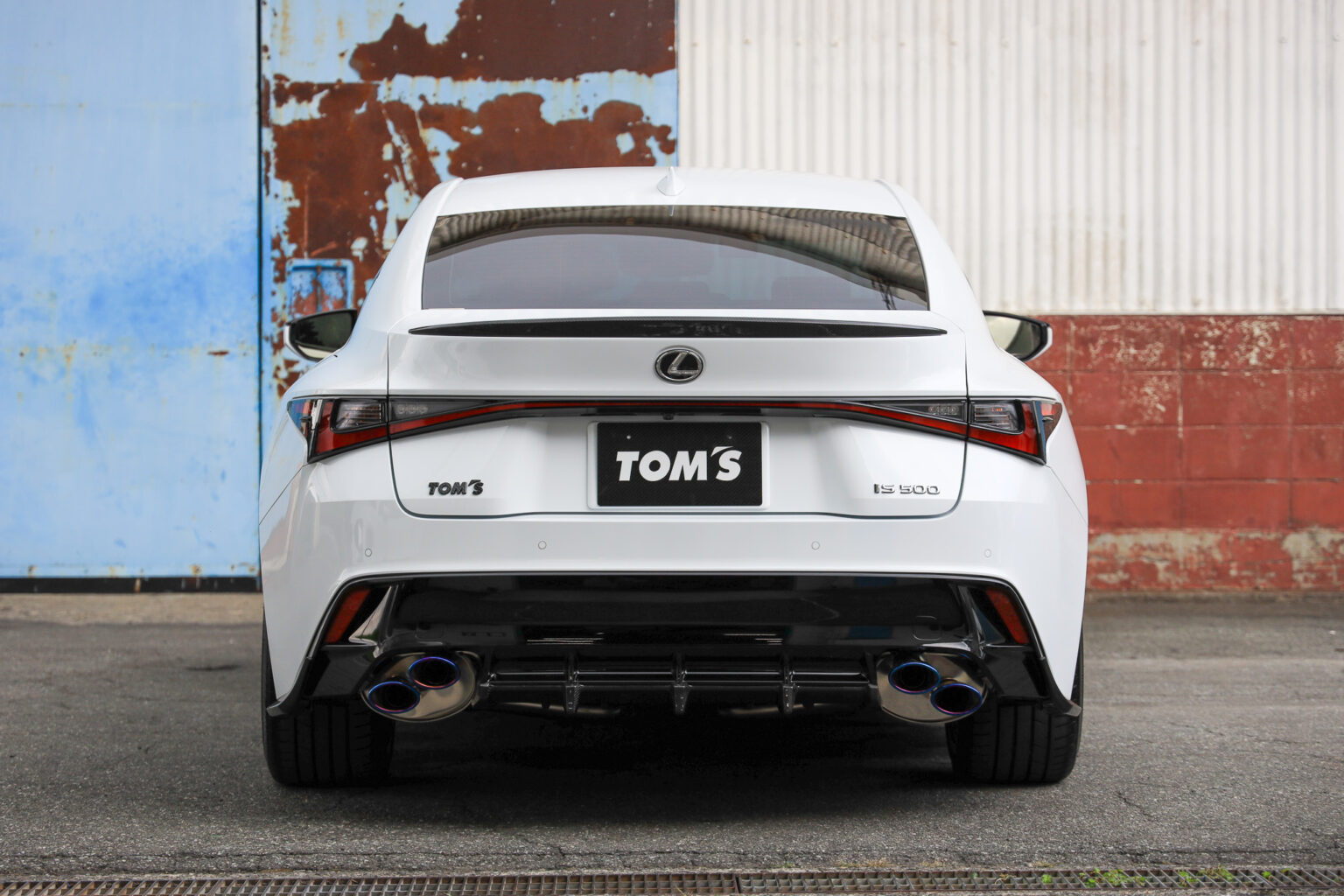 LEXUS IS500 - TOM'S Package - TOM'S