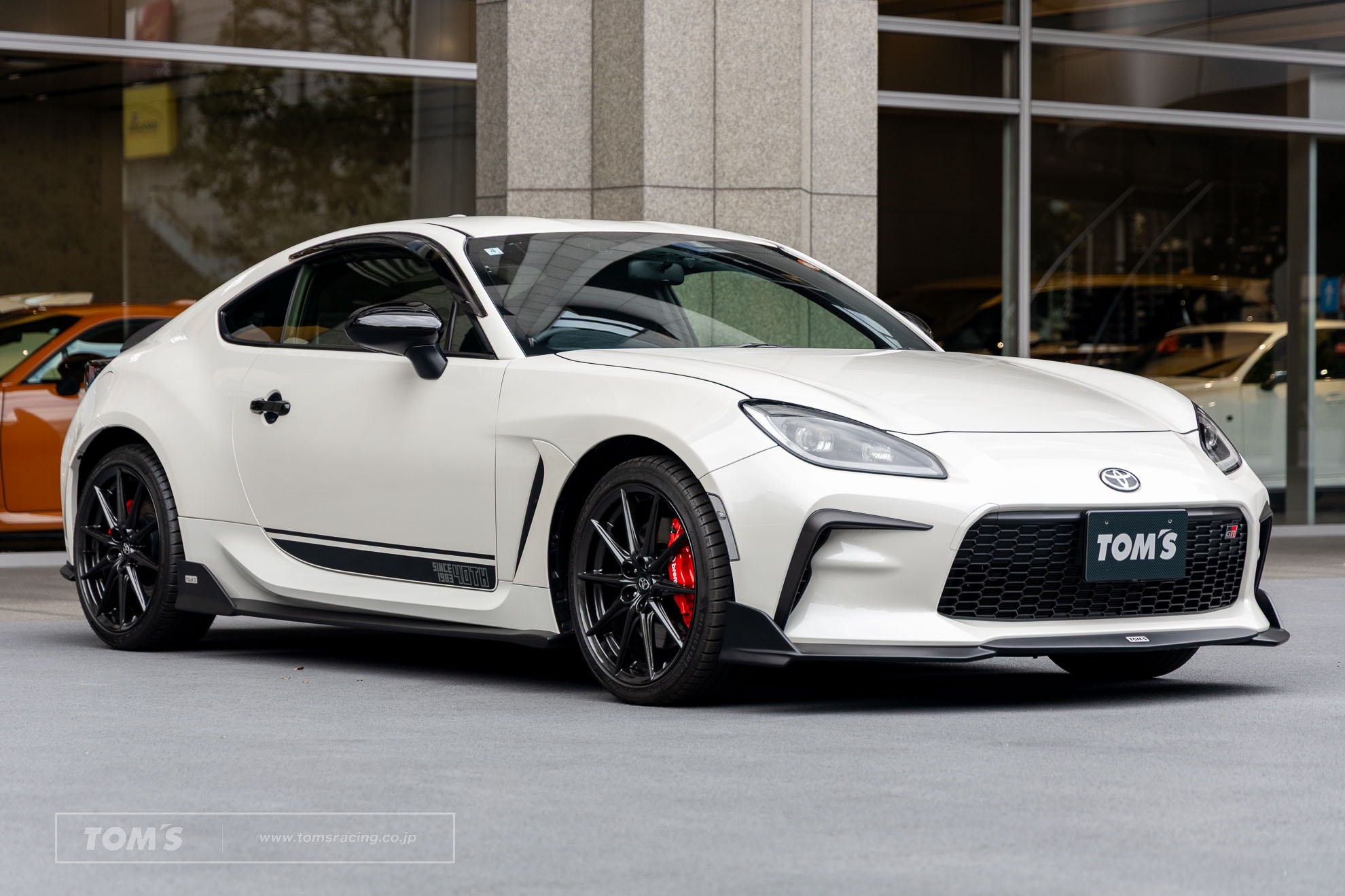 TOYOTA GR 86 40th Anniversary - TOM'S EDITION | TOM'S