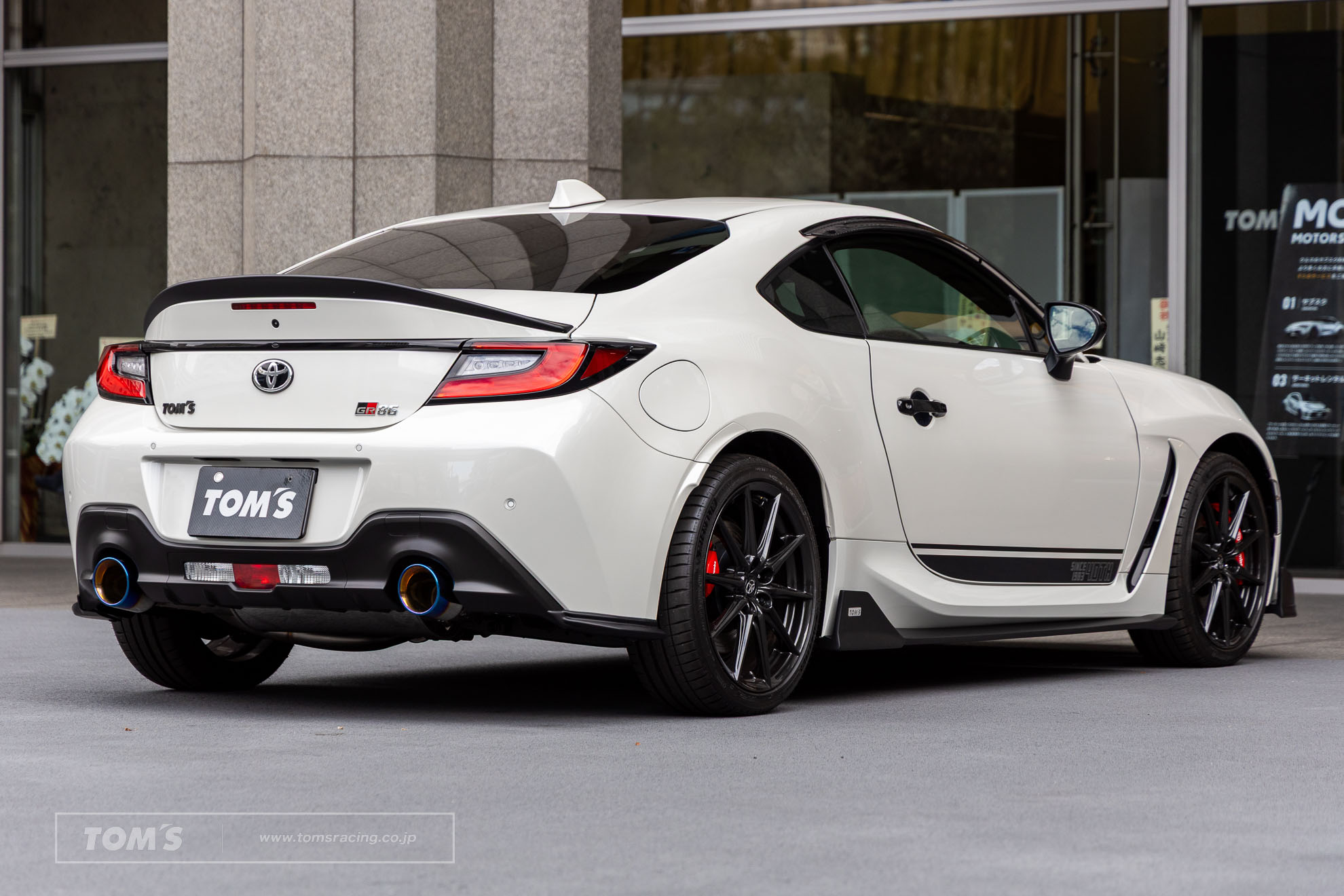 TOYOTA GR 86 40th Anniversary - TOM'S EDITION | TOM'S
